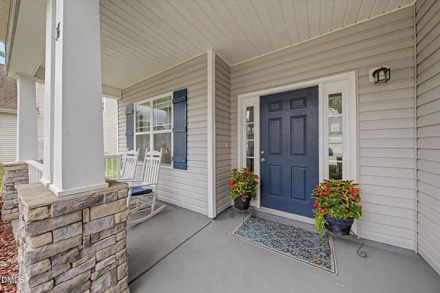 18 Hocutt Farm Drive, Clayton, NC 27527
