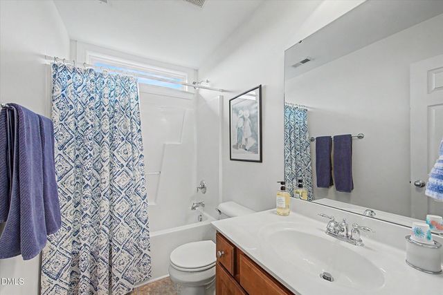 18 Hocutt Farm Drive, Clayton, NC 27527