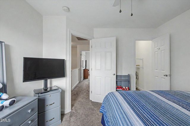 18 Hocutt Farm Drive, Clayton, NC 27527