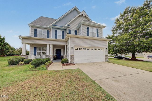 18 Hocutt Farm Drive, Clayton, NC 27527