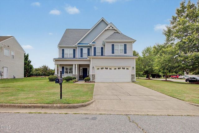 18 Hocutt Farm Drive, Clayton, NC 27527