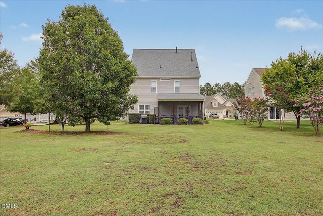 18 Hocutt Farm Drive, Clayton, NC 27527