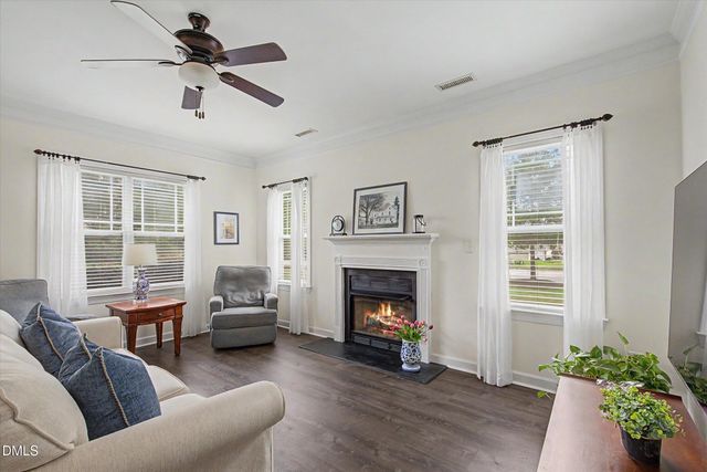 18 Hocutt Farm Drive, Clayton, NC 27527