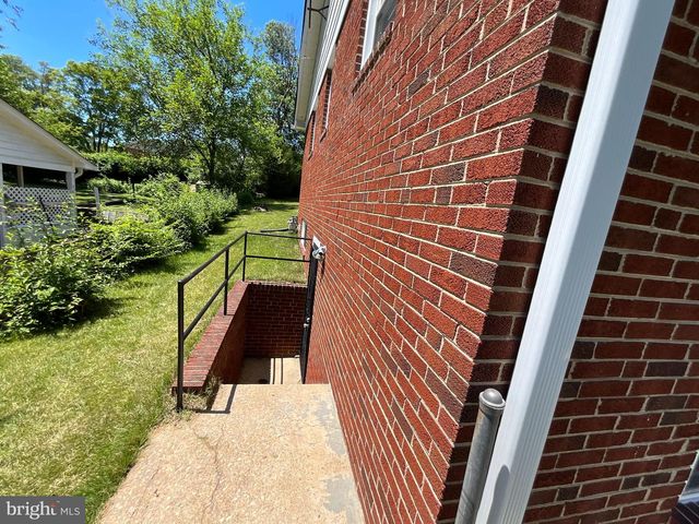 10708 MEADOWHILL RD, Silver Spring, MD 20901