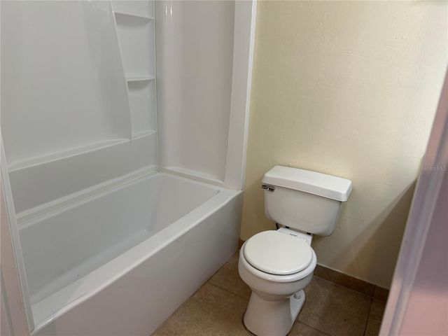 3800 SW 20TH AVENUE 501, Gainesville, FL 32607