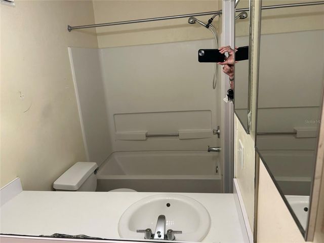 3800 SW 20TH AVENUE 501, Gainesville, FL 32607