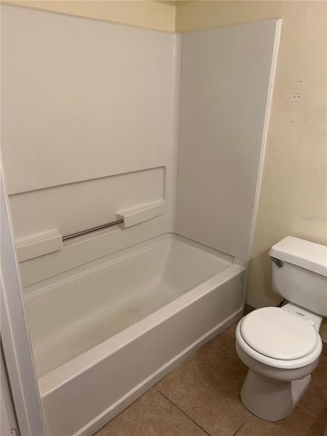 3800 SW 20TH AVENUE 501, Gainesville, FL 32607