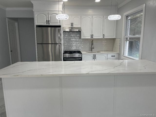 137 Pacific Boulevard, Long Beach, NY 11561