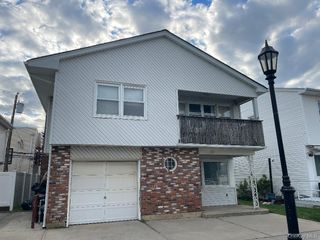 137 Pacific Boulevard, Long Beach, NY 11561