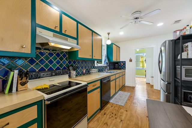 802 W Gibson ST, Austin, TX 78704
