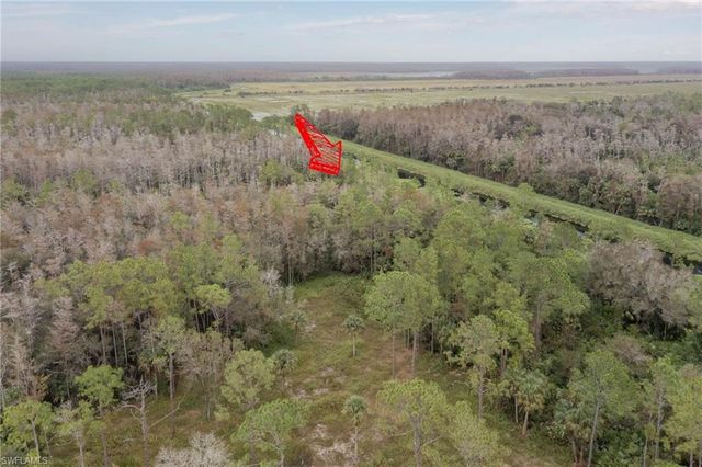 8TH AVE SE, Naples, FL 34117