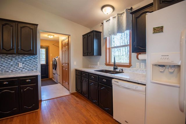 N9699 DEER LAKE LANE, Phillips, WI 54555