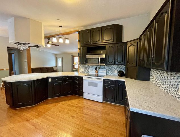 N9699 DEER LAKE LANE, Phillips, WI 54555