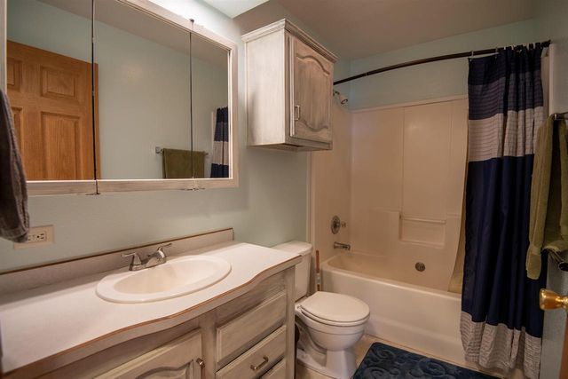 N9699 DEER LAKE LANE, Phillips, WI 54555