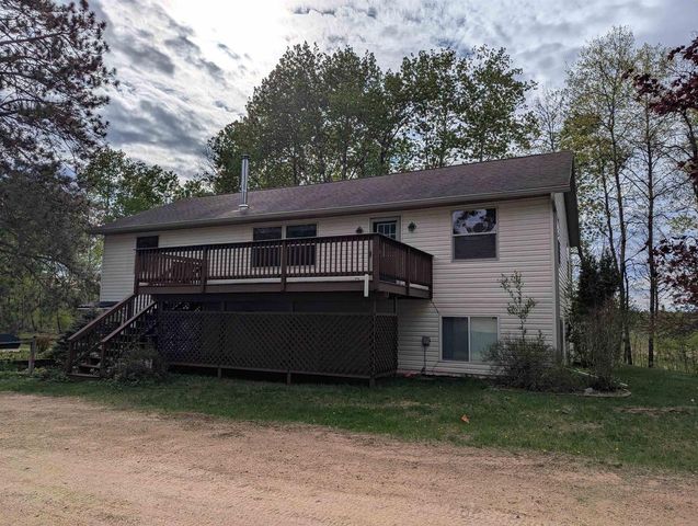 N9699 DEER LAKE LANE, Phillips, WI 54555