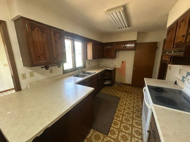 1640 Daleview Drive, Marion, IA 52302