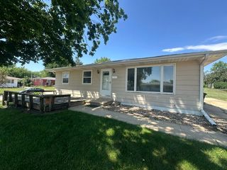 1640 Daleview Drive, Marion, IA 52302