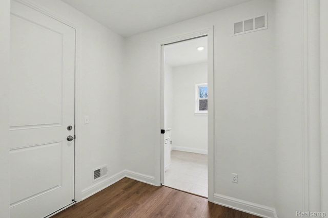 55420 Jewell Road, Shelby Charter Township, MI 48315