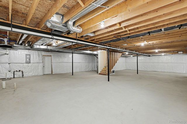 55420 Jewell Road, Shelby Charter Township, MI 48315