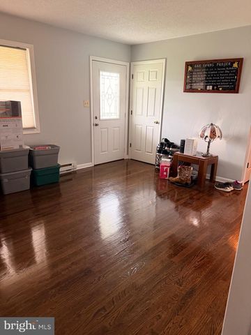 104 HILLTOP TER, Winchester, VA 22602
