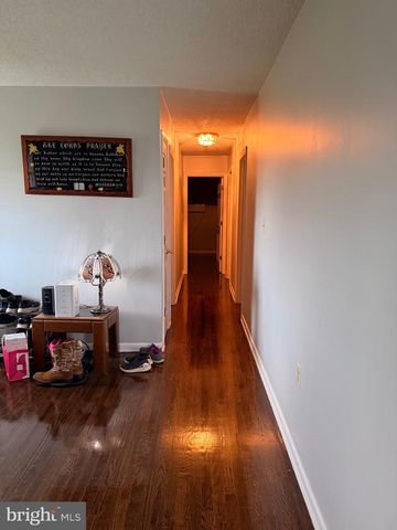 104 HILLTOP TER, Winchester, VA 22602