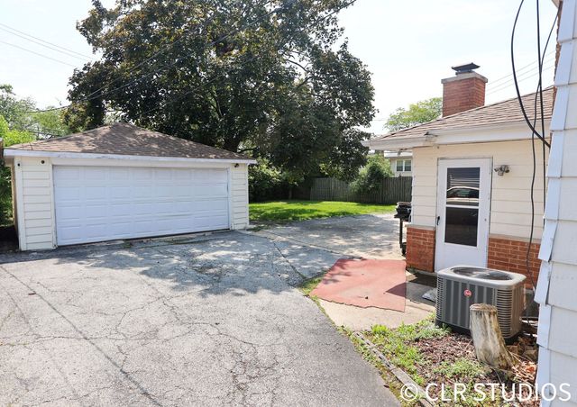 17405 Longfellow Avenue, Hazel Crest, IL 60429