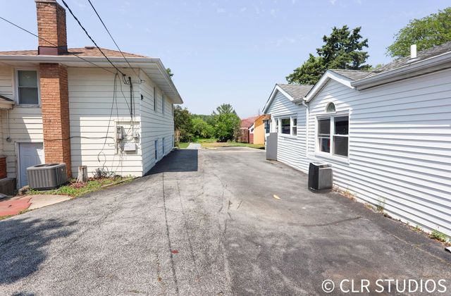 17405 Longfellow Avenue, Hazel Crest, IL 60429