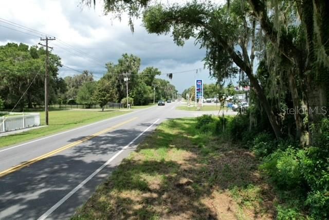 E HWY 25, Ocklawaha, FL 32179