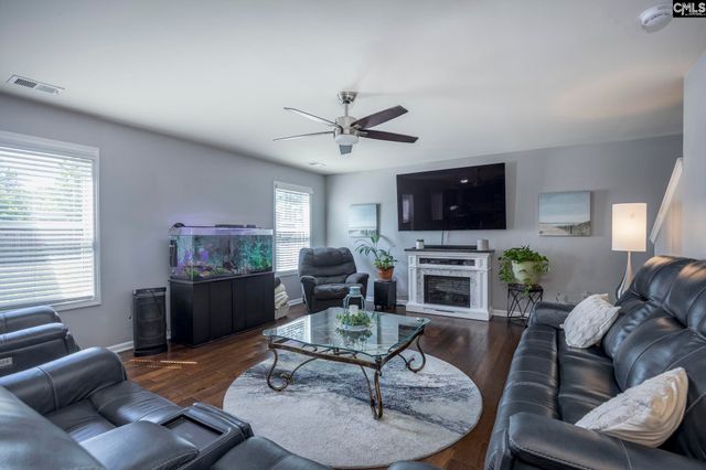 127 Castlefield Drive, Lexington, SC 29073