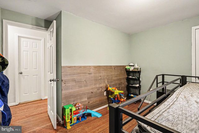 7409 LAKE DR, Manassas, VA 20111