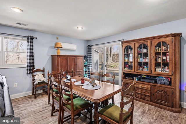 7409 LAKE DR, Manassas, VA 20111