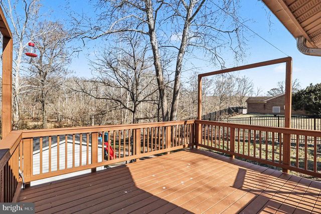 7409 LAKE DR, Manassas, VA 20111