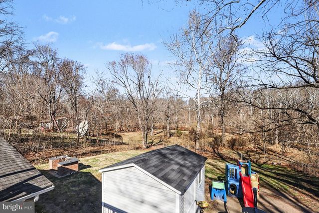 7409 LAKE DR, Manassas, VA 20111