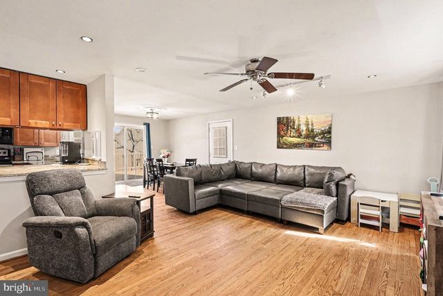 7409 LAKE DR, Manassas, VA 20111