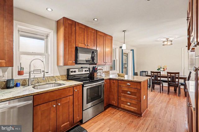 7409 LAKE DR, Manassas, VA 20111