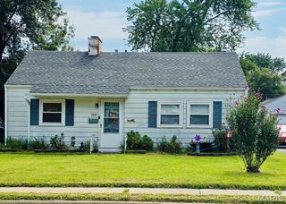 1105 Wabash Avenue, Belleville, IL 62220