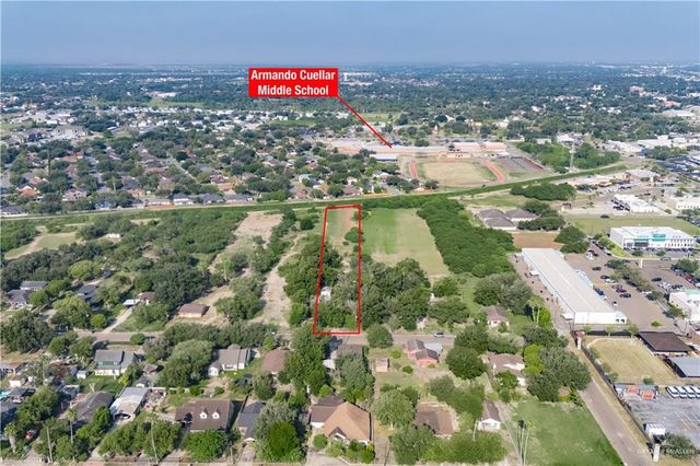 1222 S Tio Avenue, Weslaco, TX 78596