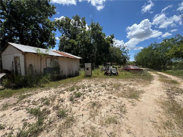 1222 S Tio Avenue, Weslaco, TX 78596