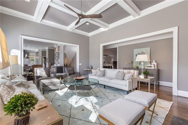 320 Falls Point Trail, Johns Creek, GA 30022