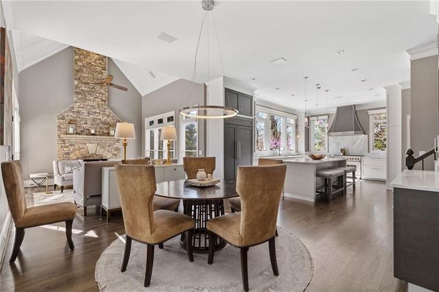 320 Falls Point Trail, Johns Creek, GA 30022