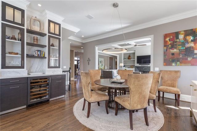 320 Falls Point Trail, Johns Creek, GA 30022