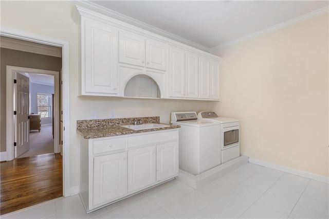 320 Falls Point Trail, Johns Creek, GA 30022