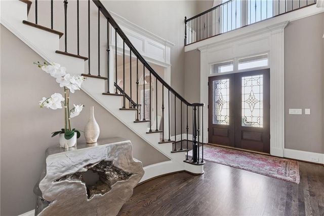 320 Falls Point Trail, Johns Creek, GA 30022