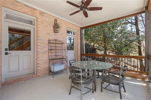 320 Falls Point Trail, Johns Creek, GA 30022