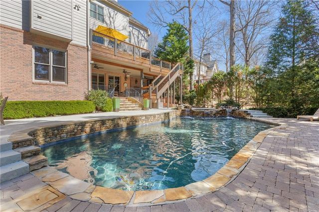 320 Falls Point Trail, Johns Creek, GA 30022