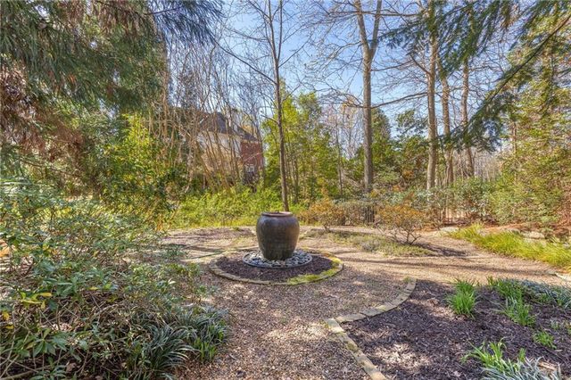 320 Falls Point Trail, Johns Creek, GA 30022