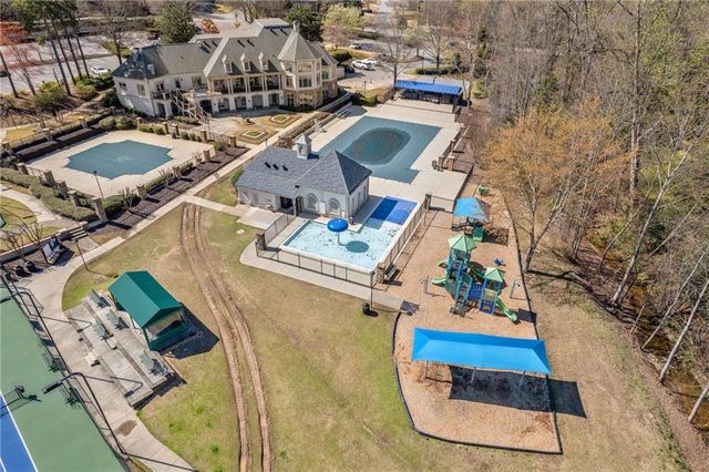 320 Falls Point Trail, Johns Creek, GA 30022