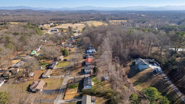 1890 Plantation Drive SE, Cleveland, TN 37323