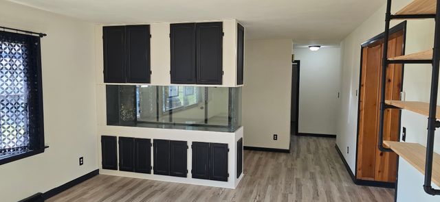 205 N Dale Avenue, Mchenry, IL 60050