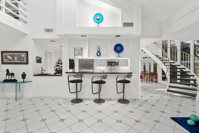 4891 PEREGRINE POINT E, Sarasota, FL 34231